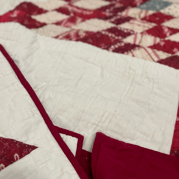 Pottery Barn Noelle Star Handcrafted Applique Quilt King with shams - Picture 10 of 15